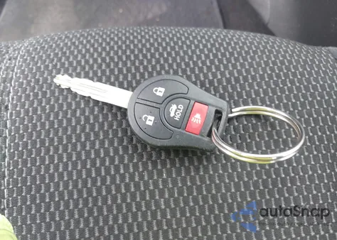 2015 Nissan Sentra S z USA, uszkodzony, nr VIN 3N1AB7APXFY303596